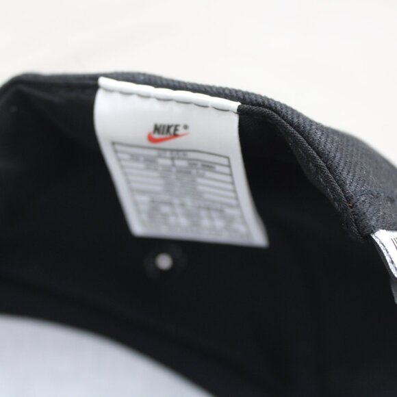 Vintage Hat - Nike White Swoosh Black Body - Adult Snapback - Picture 9 of 9